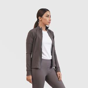 Veste de course légère et respirante en gris avec col montant pour la saison printanière - Product Image 3