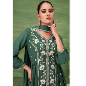 Bloomung Jorjet Work Top Plazzo et Dupatta catalogue complet disponible au tarif de gros, collection premium mangé prix de gros. - Product Image 1