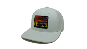 Casquette de camionneur blanche structurée au design personnalisable, tenue sportive et tendance Streetwear pour adultes, fabriquée au Vietnam Fabricant - Product Image 2
