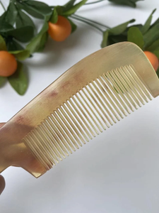 หวีฮอร์นที่เป็นมิตรกับสิ่งแวดล้อมทำด้วยมือเพื่อผมเรียบและมีสุขภาพดีโดยงานฝีมือ crsecent - Product Image 3