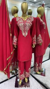 Conjunto de ropa de fiesta de diseñador Pur Chinon Silk Kurta Plazzo y Dupatta - Product Image 2