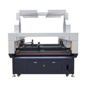 Machine de découpe laser panoramique haute vitesse 1820 pour tissu de sublimation - Product Image 1