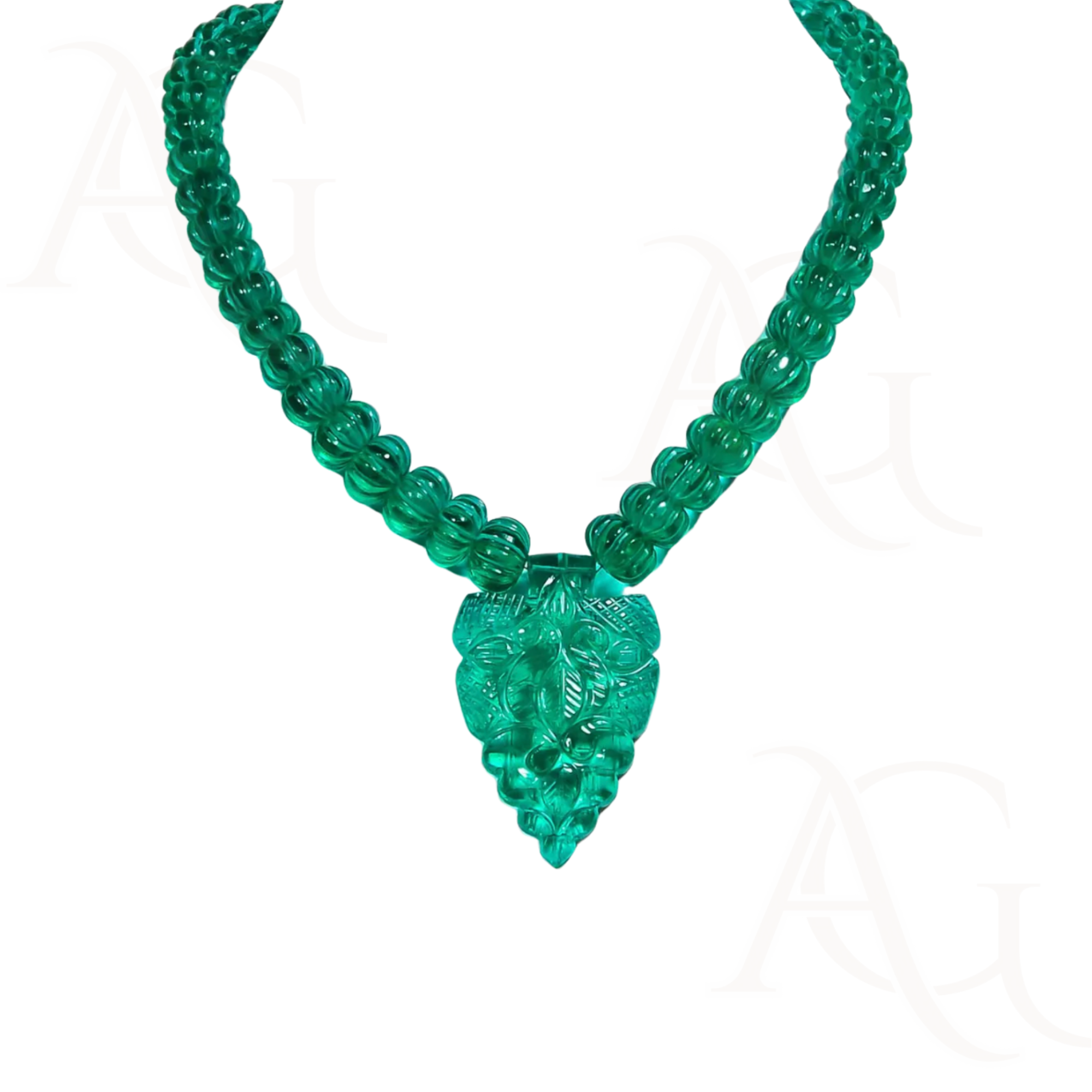 Lab grown Colombian Emerald (Hydrothermal): As shown in photo