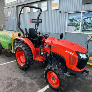Tractor agrícola sobre orugas 115HP 4WD con cargador frontal y sistema de enganche de 3 puntos con caja de cambios y motor - Product Image 1