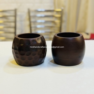 Maceta de madera cuadrada altamente exigente para plantas y flores en jardinería interior o exterior de manera moderna suministrada por HHO - Product Image 3