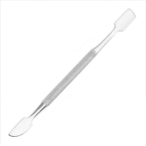 Pousse-cuticules et nettoyeur d'ongles en acier inoxydable avec poignée antidérapante pour manucure, pédicure, soin des ongles et entretien des ongles - Product Image 1