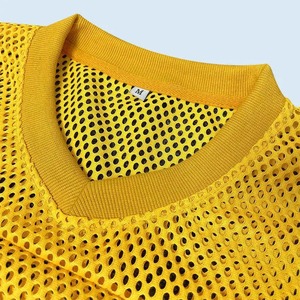 OEM personalizado fabrica streetwear poliéster algodón vintage deportes hombre boxy fútbol camiseta retro malla fútbol Jersey - Product Image 3