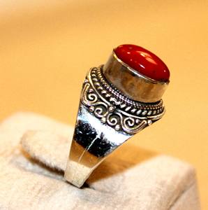 แหวนเครื่องประดับทำด้วยมือเนปาลปะการังแดง925เงินธรรมชาติสำหรับงานแต่งงานของผู้หญิงบาร์ของขวัญปาร์ตี้ครบรอบ - Product Image 2