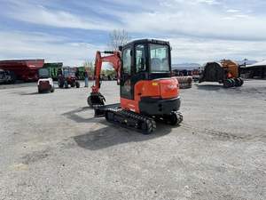Excavadoras Compactas de Orugas Kubota KX033-4 Nuevas/Usadas en Venta - Product Image 4