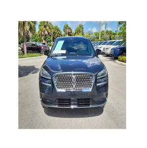 Lincoln Corsair Reserve SUV Híbrido Eléctrico Usado 2022, 8 Cilindros, Automático de 6 Velocidades, Techo Solar de Alta Calidad, Interior Oscuro - Product Image 2