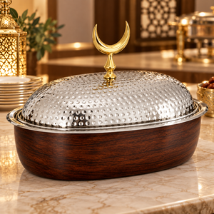 Casserole de luxe en acier inoxydable avec couvercle en dôme martelé, corps en bois foncé, poignée en forme de croissant, diamètre 24 cm, chauffe-plat isolé - Product Image 4