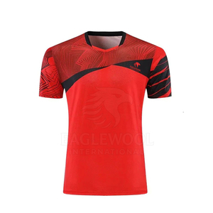 Nuevo Diseño Conjuntos de Uniformes de Tenis para Hombre Adulto Manga Corta 100% Poliéster Transpirable Logotipo Frontal Alta Calidad - Product Image 3
