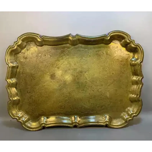 Plateau de service en aluminium rustique avec texture vintage adapté aux intérieurs de ferme repas en plein air et aux maisons traditionnelles - Product Image 3