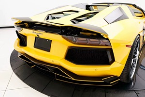 รถยนต์แลมโบกินี อาเวนทาดอร์ LP700-4 ปี 2018 สภาพดีเยี่ยม ใช้งานน้อย สีเหลือง เกียร์อัตโนมัติ/AWD ภายในสีอ่อน ยาง 8L รุ่น Coupe - Product Image 2