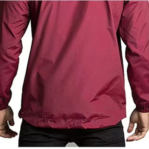 Vestes pour hommes personnalisées OEM, vêtements de sport de mode en tissu imperméable coupe-vent pour la saison d'hiver pour hommes - Product Image 4