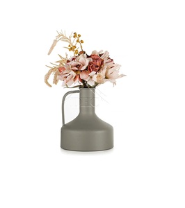 Floreros de hierro artísticos Piezas de metal decorativas para mejorar la decoración de la sala de estar del dormitorio o del comedor de la boda - Product Image 1