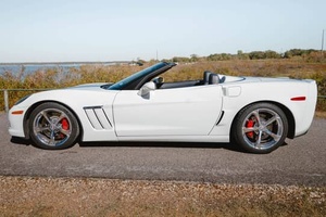 CHEVROLET CORVETTE GRAND SPORT CONVERTIBLE 2013 USADO, VOLANTE A LA IZQUIERDA/DERECHA - Product Image 2