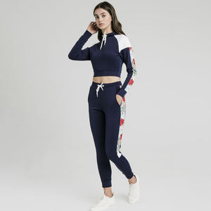 เสื้อมีฮู้ดโอเวอร์ไซส์สำหรับทุกเพศเสื้อสเวตเชิ้ตลายกราฟิกแบบสวมหัวขนาดใหญ่โลโก้ตามสั่ง - Product Image 1