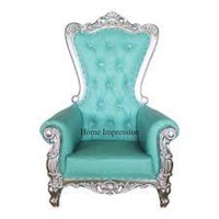 Look fantastique tissu vert velours et cadre en métal plaqué or chaise de meubles d'événement pour la fourniture d'accessoires de mariage de mariée et de marié