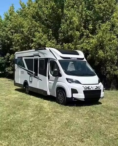Venta al por mayor de remolque de coche móvil para acampar y viajar cómodo Street Caravan Camper con características de casa móvil - Product Image 5