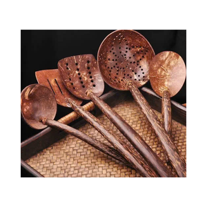 Vajilla de madera de lujo: cuchara tallada a mano, calidad superior, venta al por mayor y lista para la exportación en Vietnam 2025 - Product Image 1