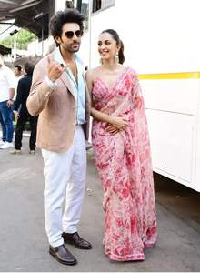 Exclusivo INDIAN Pink Bollywood Designer Georgette Sari Última moda Bordado Impreso Saree Sari Túnica Adultos Bodas - Product Image 2