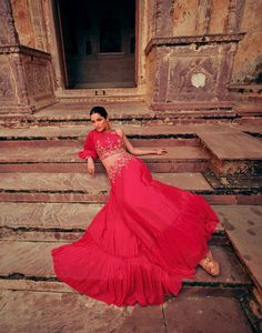 Lahenga choli de seda chinon auténtica, bordado en la parte delantera y trasera con cancan. - Product Image 6