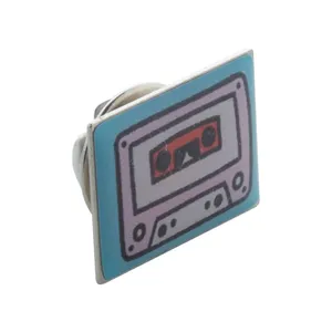 Broche en métal personnalisée pour la fabrication de bijoux - Product Image 1