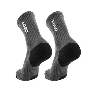 ถุงเท้าข้อสั้นผู้ชายสำหรับฤดูใบไม้ร่วง ผ้าฝ้ายผสมสแปนเด็กซ์ ระบายอากาศได้ดี ซับเหงื่อ รับสกรีนโลโก้ สำหรับกีฬากลางแจ้งและออกกำลังกาย - Product Image 3