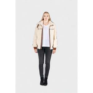 Scarlett 2020 Veste en peau de mouton à la mode pour femme Vêtements d'extérieur élégants et chics - Product Image 2