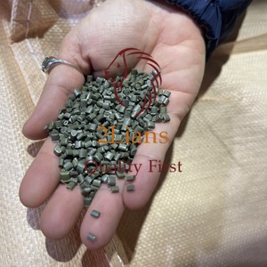 Pellets recyclés OPP vert foncé - Product Image 1