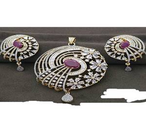 Recién llegado, conjunto de Colgante de Piedra púrpura a la moda con acabado dorado y blanco, diseño personalizable, ropa de boda, hermoso conjunto de joyería - Product Image 1