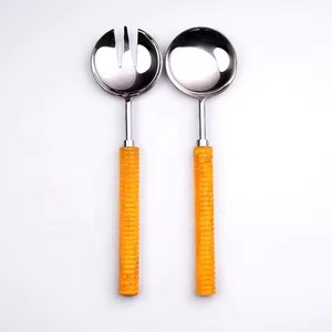Ensemble de couverts avec manche jaune, ensembles de serveurs à salade en acier inoxydable - Product Image 1