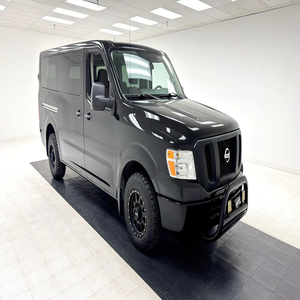 NISSAN NV3500 d'occasion LHD/RHD 2018 - Product Image 1