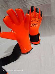 Wholesale Custom Logo Goalkeeper <b>Gloves</b> German Latex <b>Anti</b> Slip Soccer <b>Gloves</b> Professional Grip Kids Adults Outdoor <b>Gloves</b> - Product Image 2