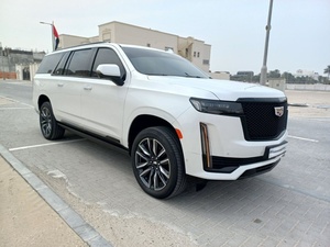 CAD ILLAC ESCALADE SUPERCHARGED V8 2023 USADO GCC - Product Image 5