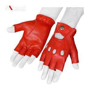 ถุงมือขับรถกลางแจ้งแฟชั่นฤดูหนาวอุปกรณ์หนังสีดำสไตล์ใหม่ - Product Image 1