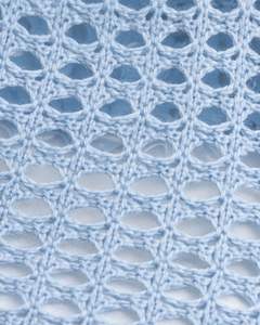 Suéter Corto de Punto Azul Cielo Personalizado por el Fabricante, Suéter de Mujer con Mangas Largas Acampanadas, Diseño Calado, Top de Moda - Product Image 4