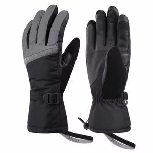 Gants de sports d'hiver de taille personnalisée de la meilleure qualité Gants de ski en cuir souple et respirant avec écran tactile - Product Image 1