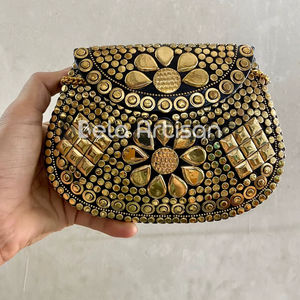 Bolsos de Mano de Lujo con Diseño Nuevo, Patrón de Media Luna, Adornados con Mosaico Metálico, Bolsos de Noche con Acabado de Aluminio - Product Image 3