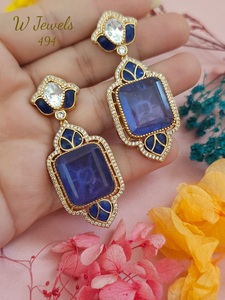 Boucles d'oreilles de luxe vêtements de fête avec look baroque ensemble de boucles d'oreilles de luxe pour les femmes boucles d'oreilles de fête pour cadeau - Product Image 2