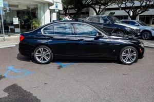 ใช้2018 B-M-W 330e IPerformance