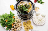 Olla caliente de carne de cabra Natural, mezcla de especias secas, bolsita de PET, 64G, comida tradicional vietnamita, hierbas mixtas orgánicas,