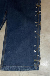 Jeans de Mezclilla Personalizados de Alta Calidad al por Mayor para Hombre |   Pantalones Negros Lavados de Corte Ajustado |   Fabricante de Pakistán - Product Image 4