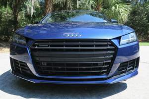 Audi TT Coupé d'occasion 2017, garantie OEM d'un an, origine américaine - Product Image 2