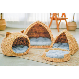 Stylish Wicker Cat <b>Bed</b> with Rattan Ball Toy & Cotton <b>Cushion</b> - Water Hyacinth Pet House - Product Image 5