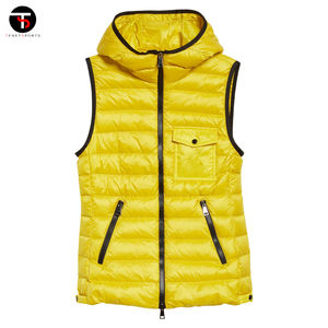 Vente en gros Gilet bouffant à capuche pour femmes en nylon Design respirant à la mode en coton fabriqué au Pakistan imperméable pour l'extérieur - Product Image 4