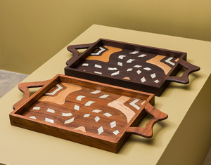 Plateau traditionnel en os incrusté fait à la main avec motif floral |   Décoration et organisateur de table élégants - Product Image 1