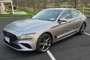 Genesis G70 AWD 3.3T Sport 2022 Usado en Buenas Condiciones - Product Image 6