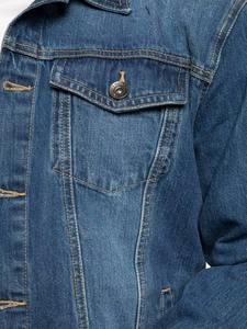 Veste en jean bleu classique Style camionneur en jean vintage avec fermeture à boutons et poches poitrine Couleurs OEM disponibles - Product Image 4